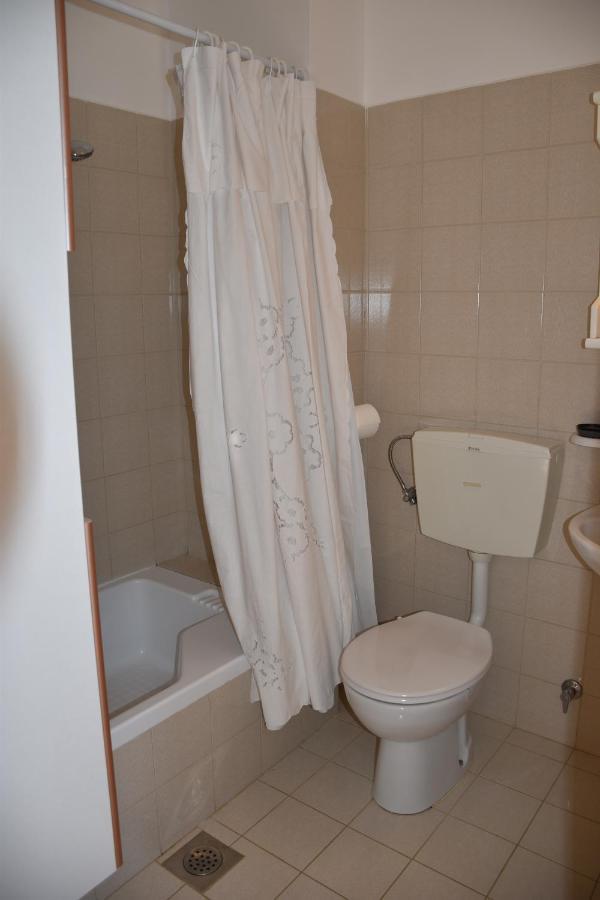Ferienwohnung App Rojko Lovrečica Exterior foto